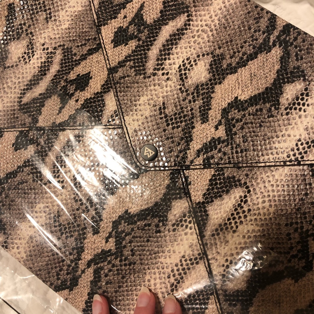Purse organizer / laptop case